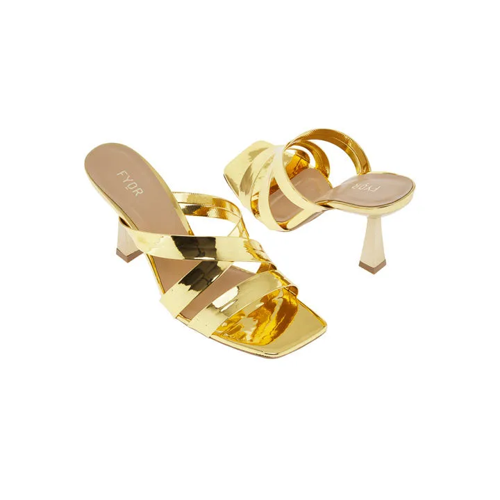 Crossover Metallic Sandal BCM 137