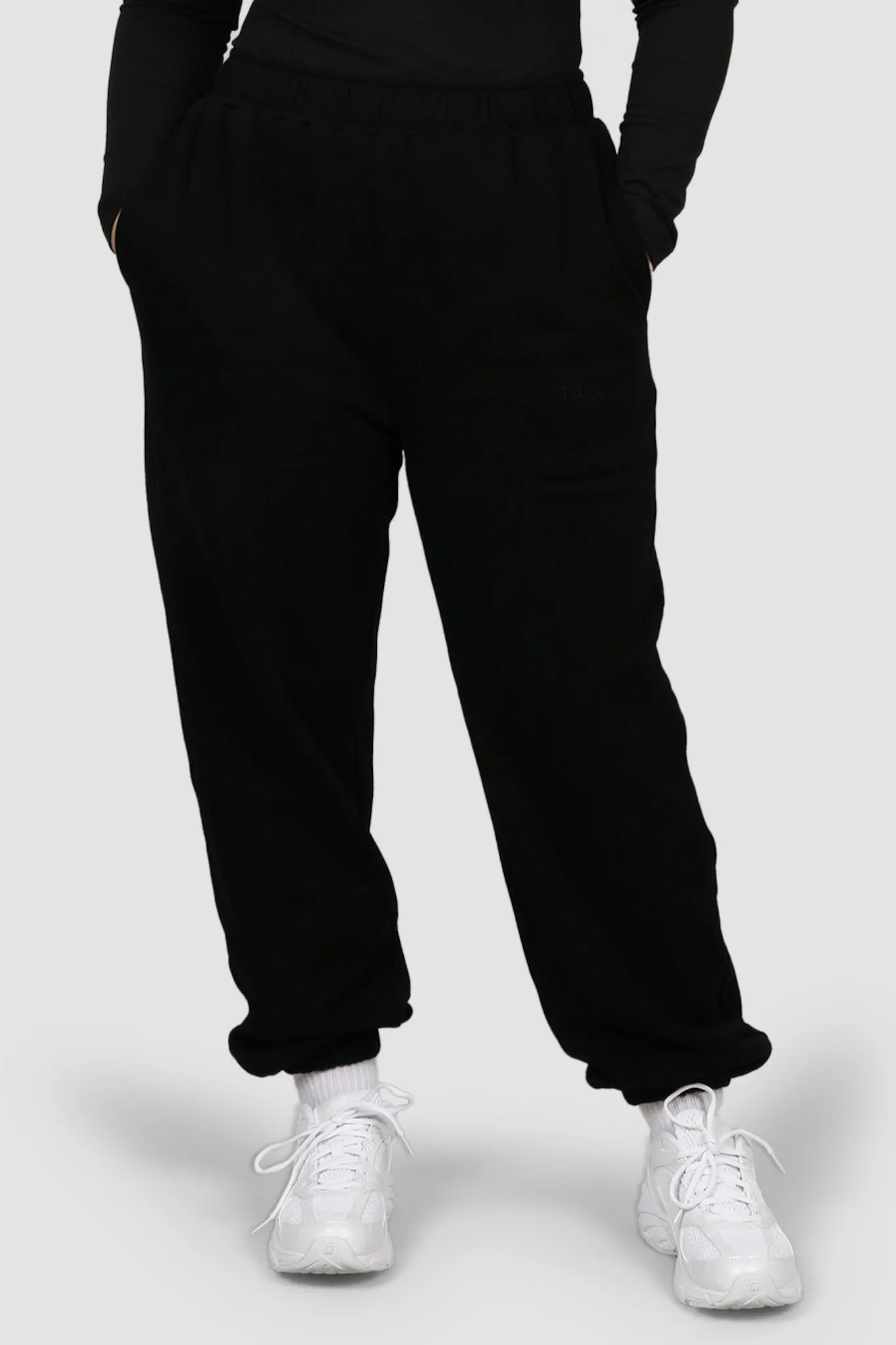 CUFF SWEATPANT BLACK