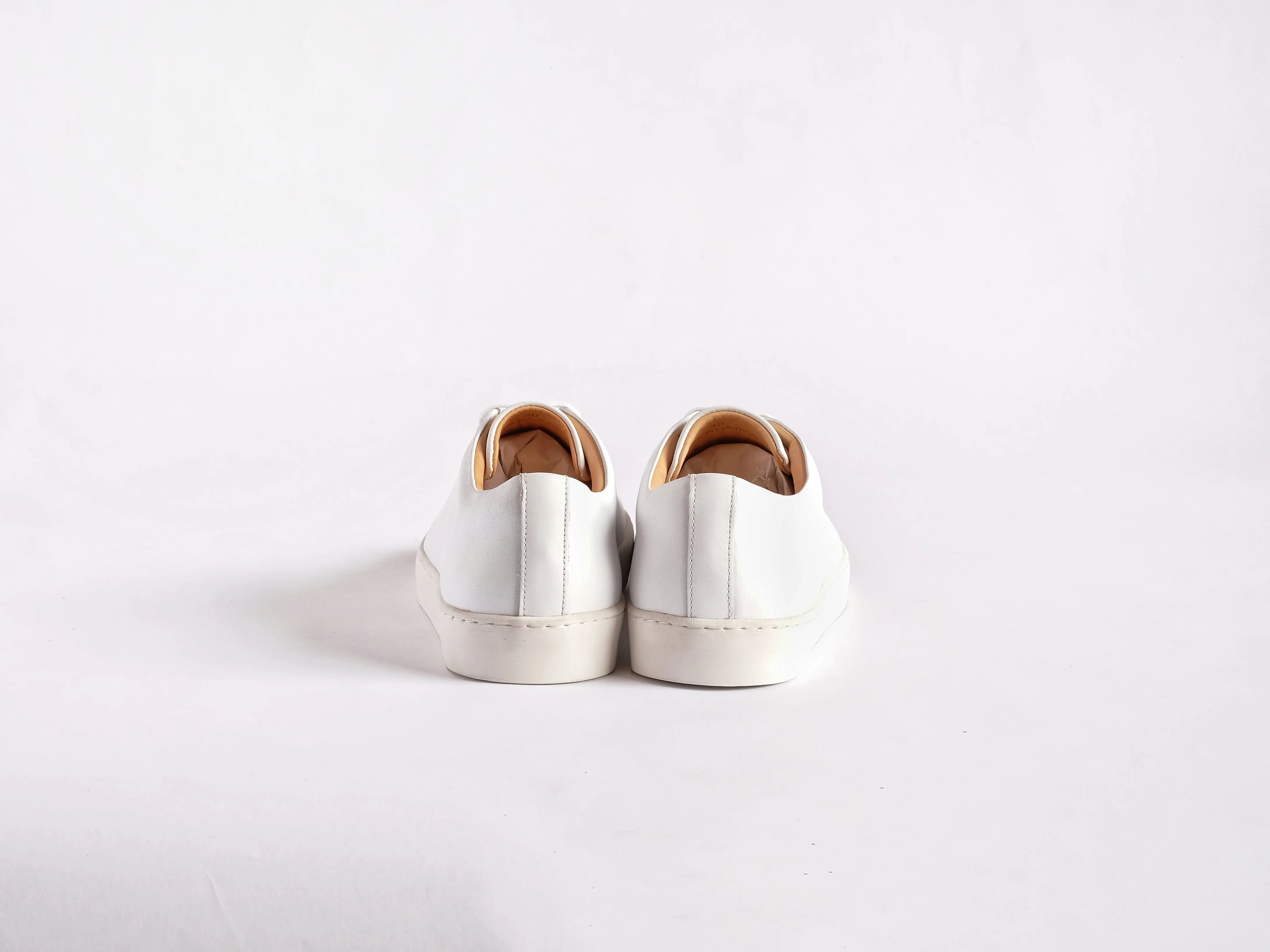 EKN Oak Sneaker White Leather