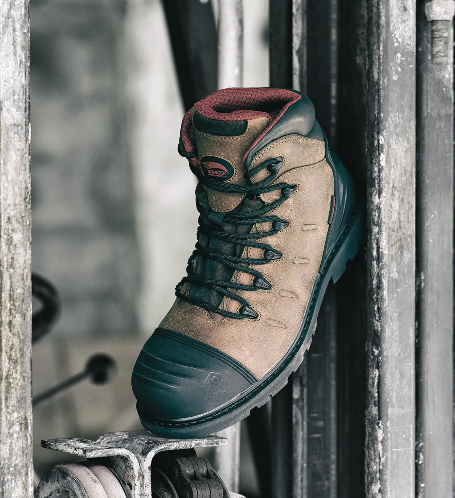 Hammer Brown Carbon Toe EH PR WP 6" Work Boot