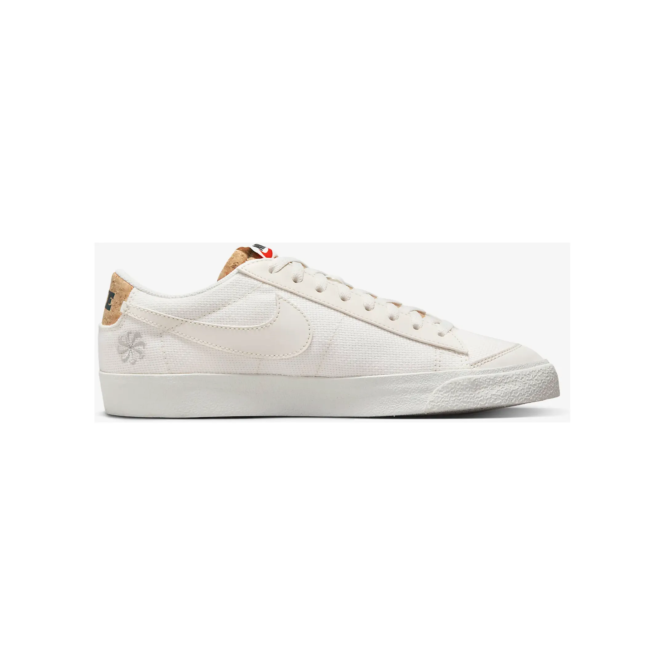 Nike Men's Blazer Low '77 Premium Shoes - Phantom / Light Bone / Black