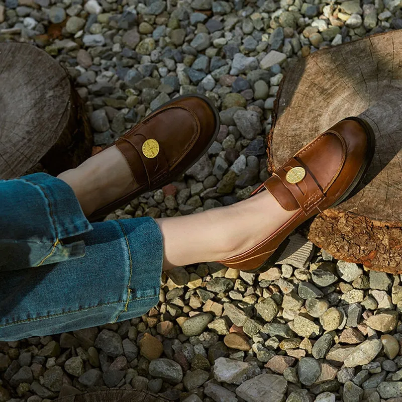 Retro Leather Penny Loafers for Women Round Toe Flat in Brown/Black