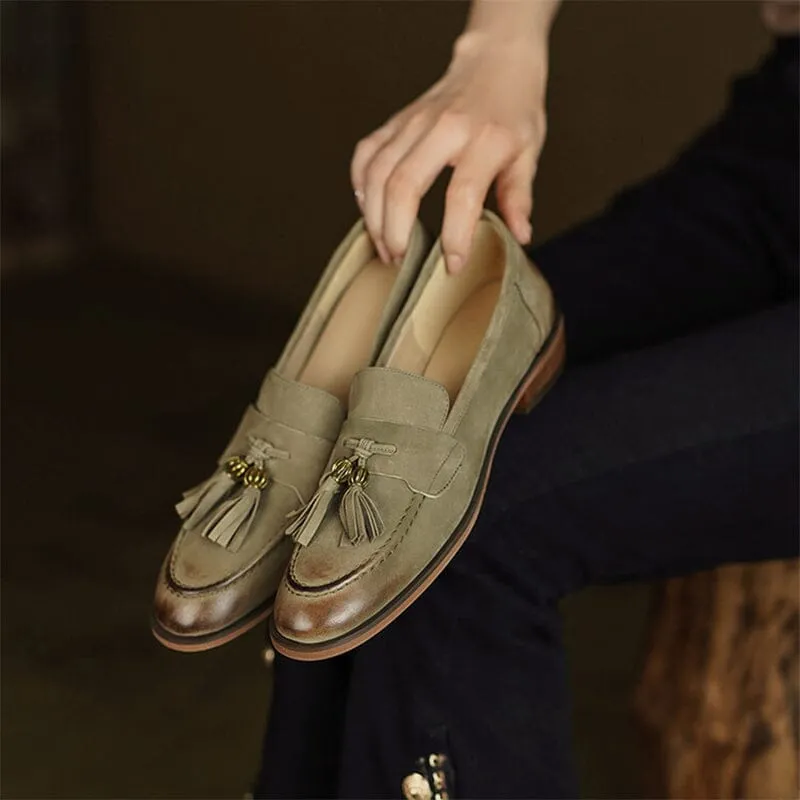 Retro Leather Tassels Loafers for Women Round Toe in Brown/Green