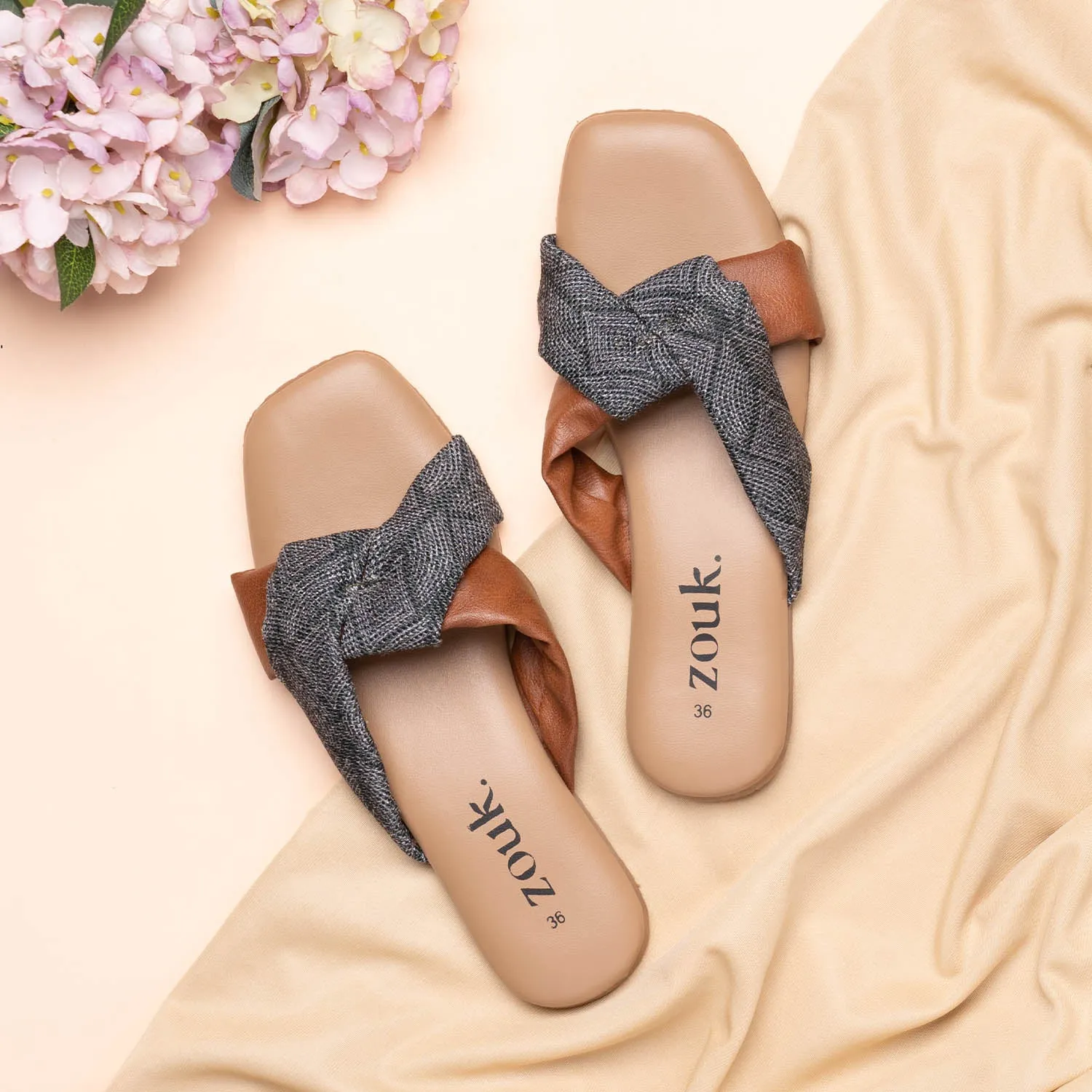 Shalimar Qila Cross Sliders