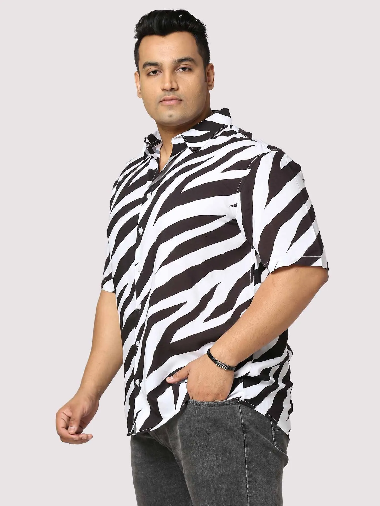 Stripe Digital Printed Half Shirt Men's Plus Size