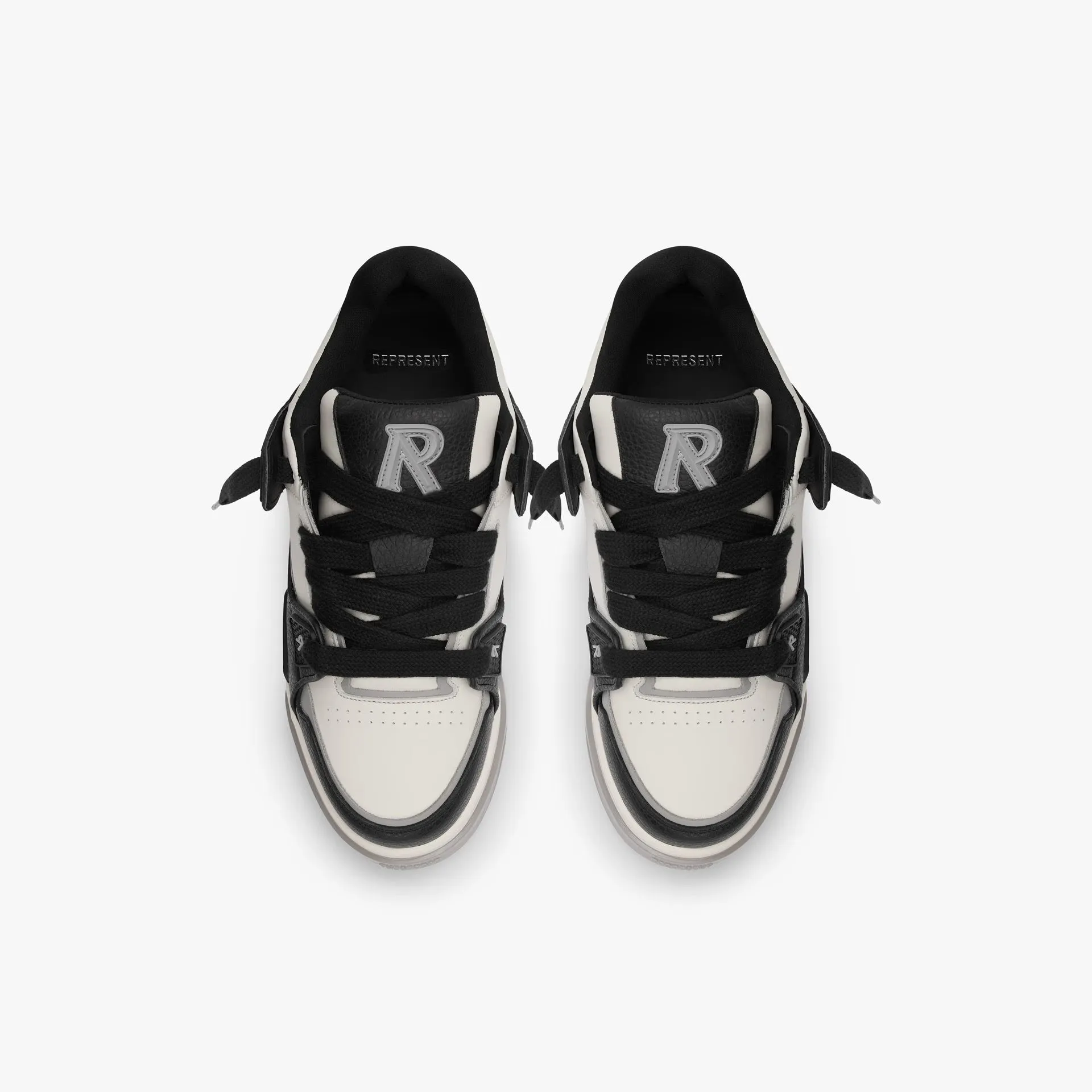 Studio Sneaker Black/Vintage White Leather