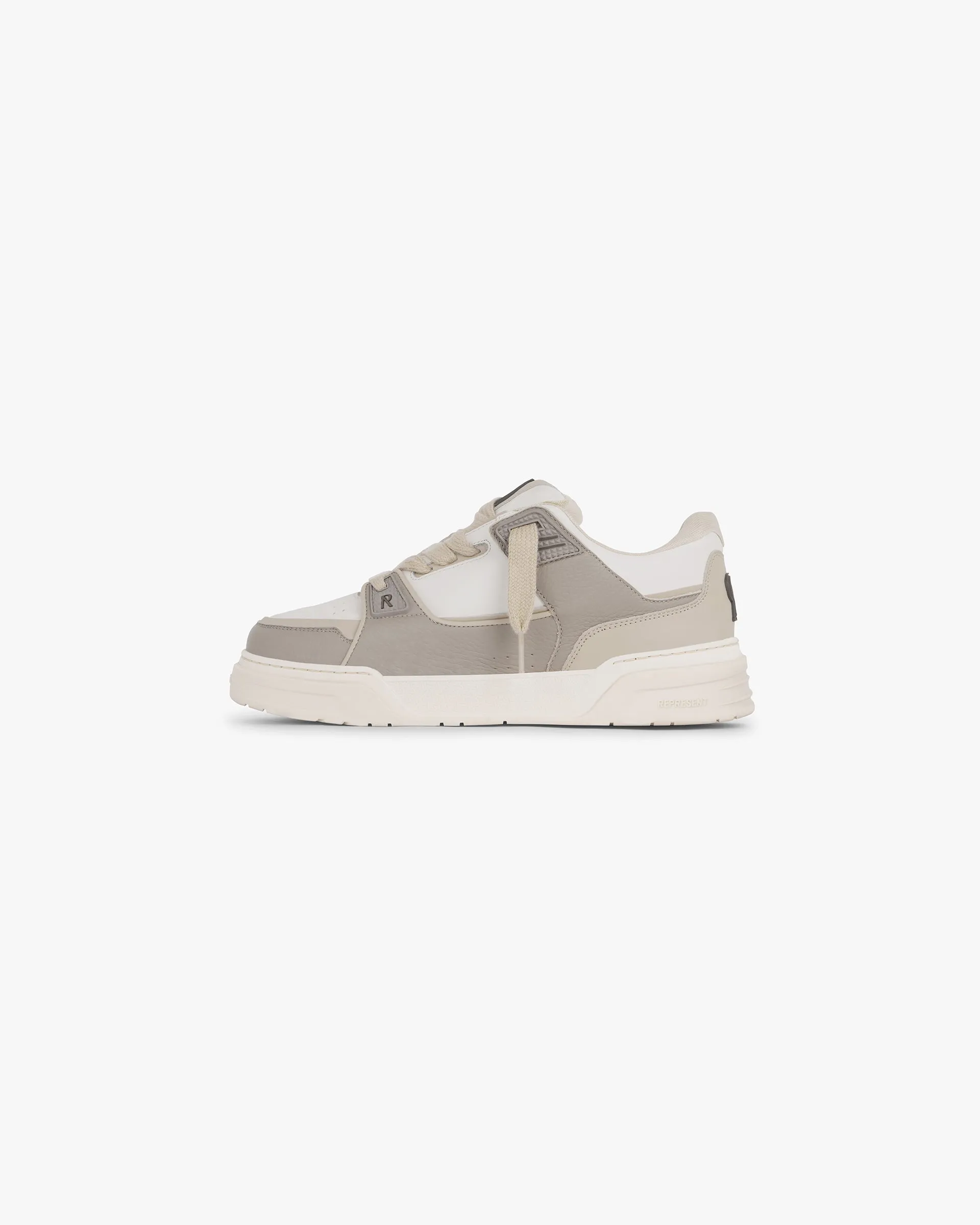 Studio Sneaker - Cashmere