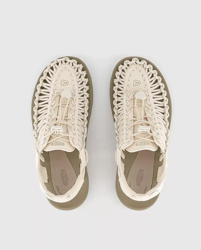 Uneek Sandal White Cap / Cornstalk